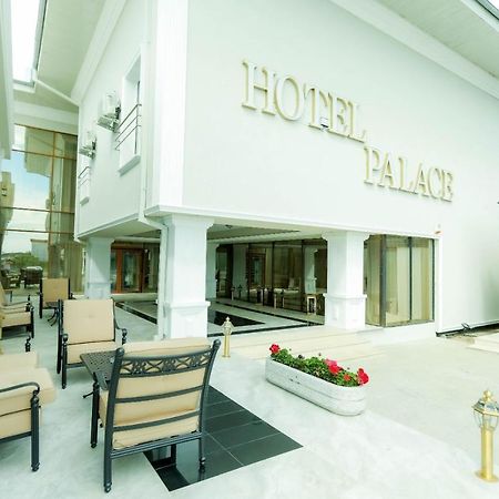 Hotel Palace Severin Ντρομπέτα-Τούρνου Σεβερίν Εξωτερικό φωτογραφία