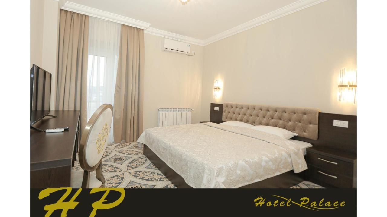 Hotel Palace Severin Ντρομπέτα-Τούρνου Σεβερίν Εξωτερικό φωτογραφία