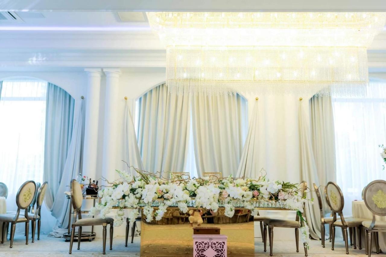 Hotel Palace Severin Ντρομπέτα-Τούρνου Σεβερίν Εξωτερικό φωτογραφία