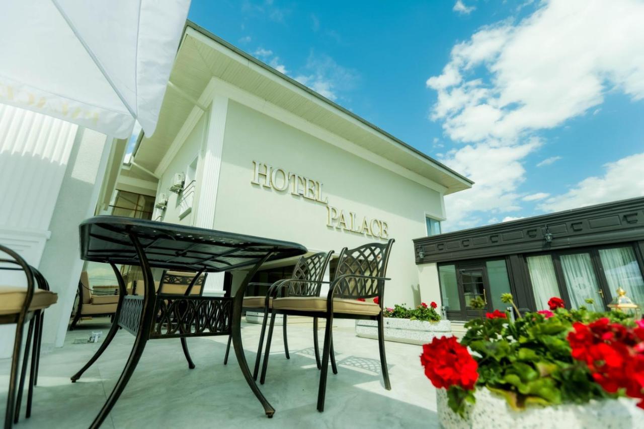 Hotel Palace Severin Ντρομπέτα-Τούρνου Σεβερίν Εξωτερικό φωτογραφία